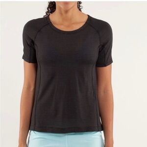 Lululemon Black Stripe Wick Stretch Short Sleeve Athletic Top